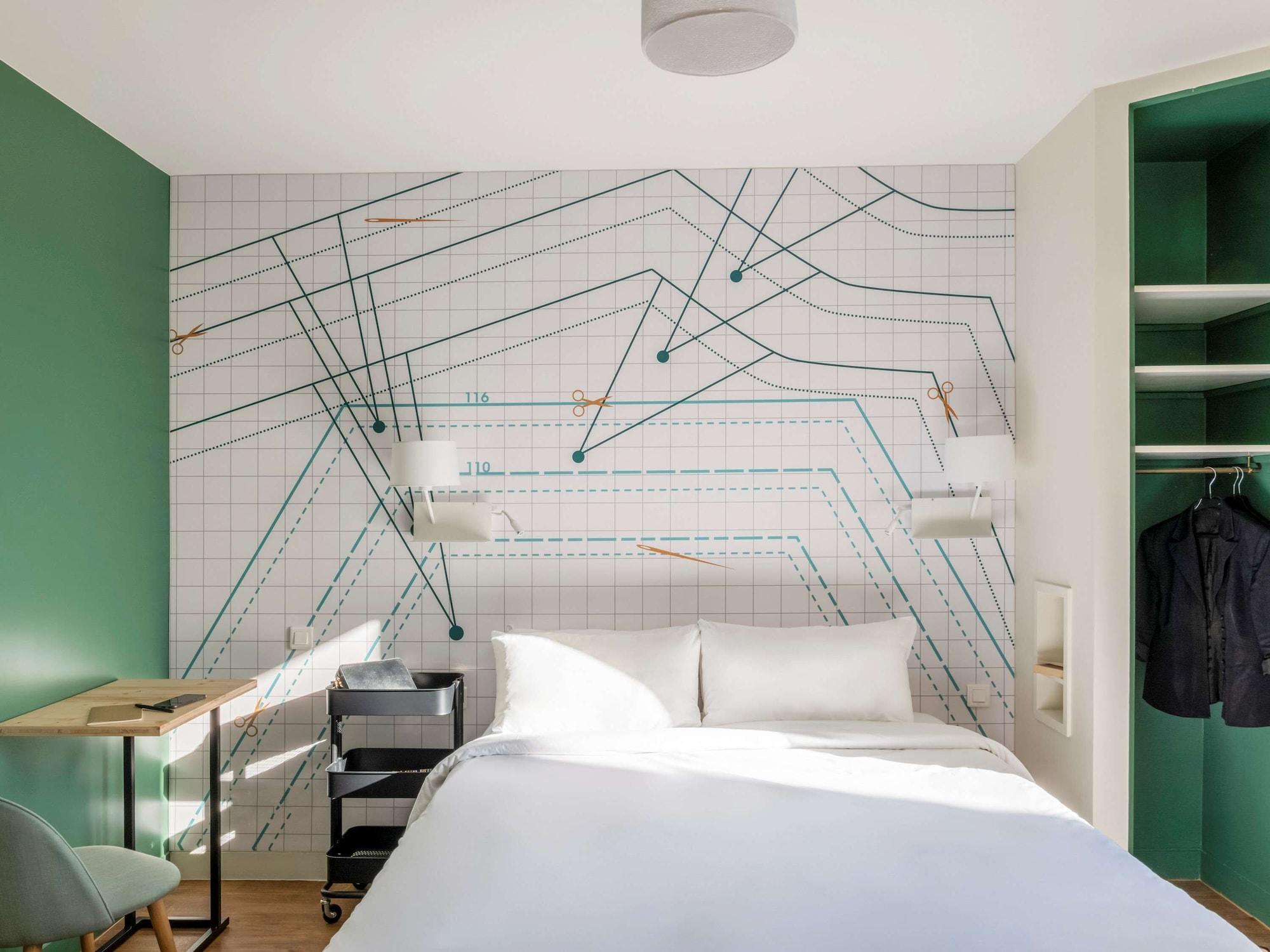 Готель Ibis Styles Asnieres Centre Екстер'єр фото