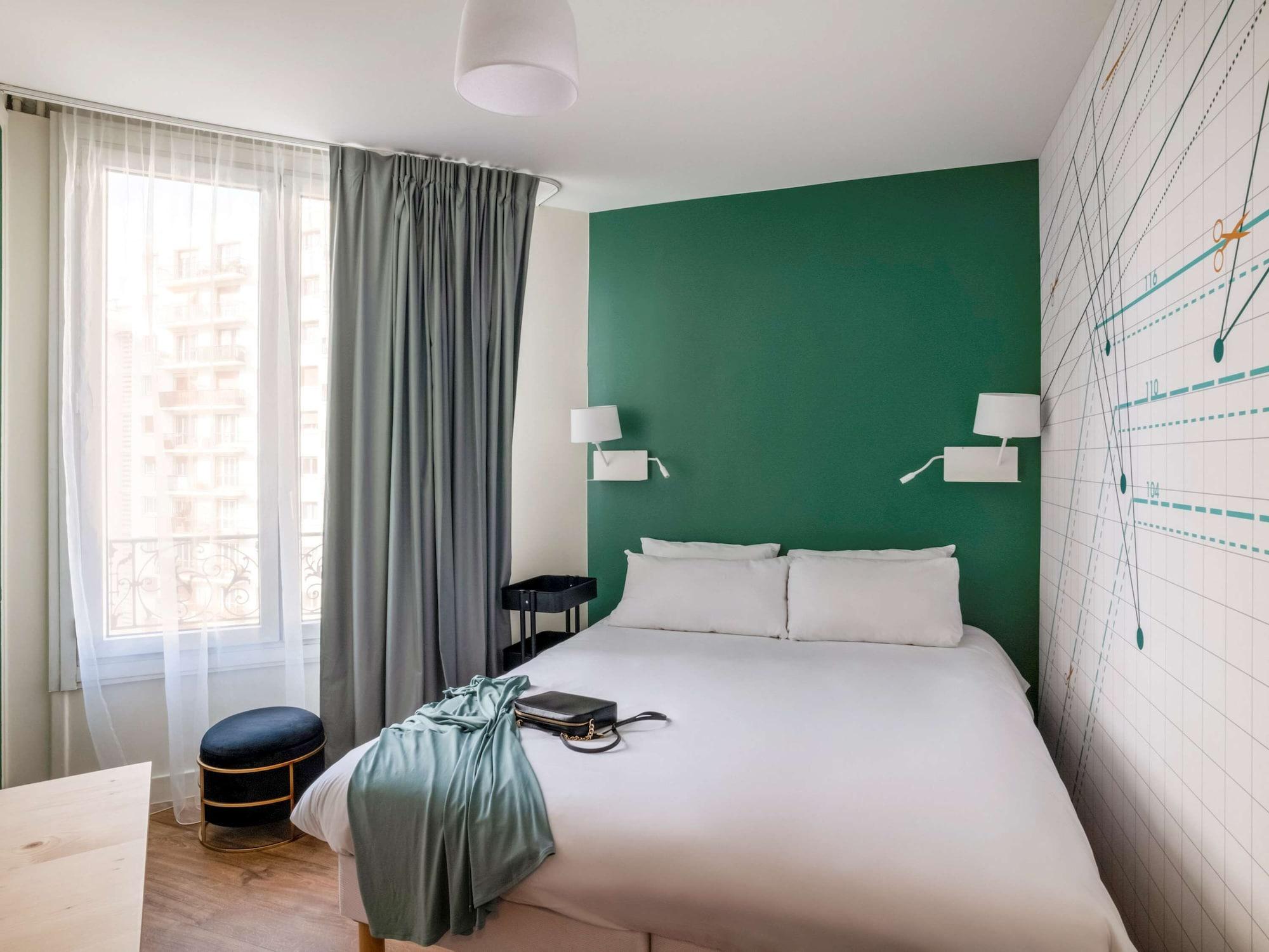 Готель Ibis Styles Asnieres Centre Екстер'єр фото