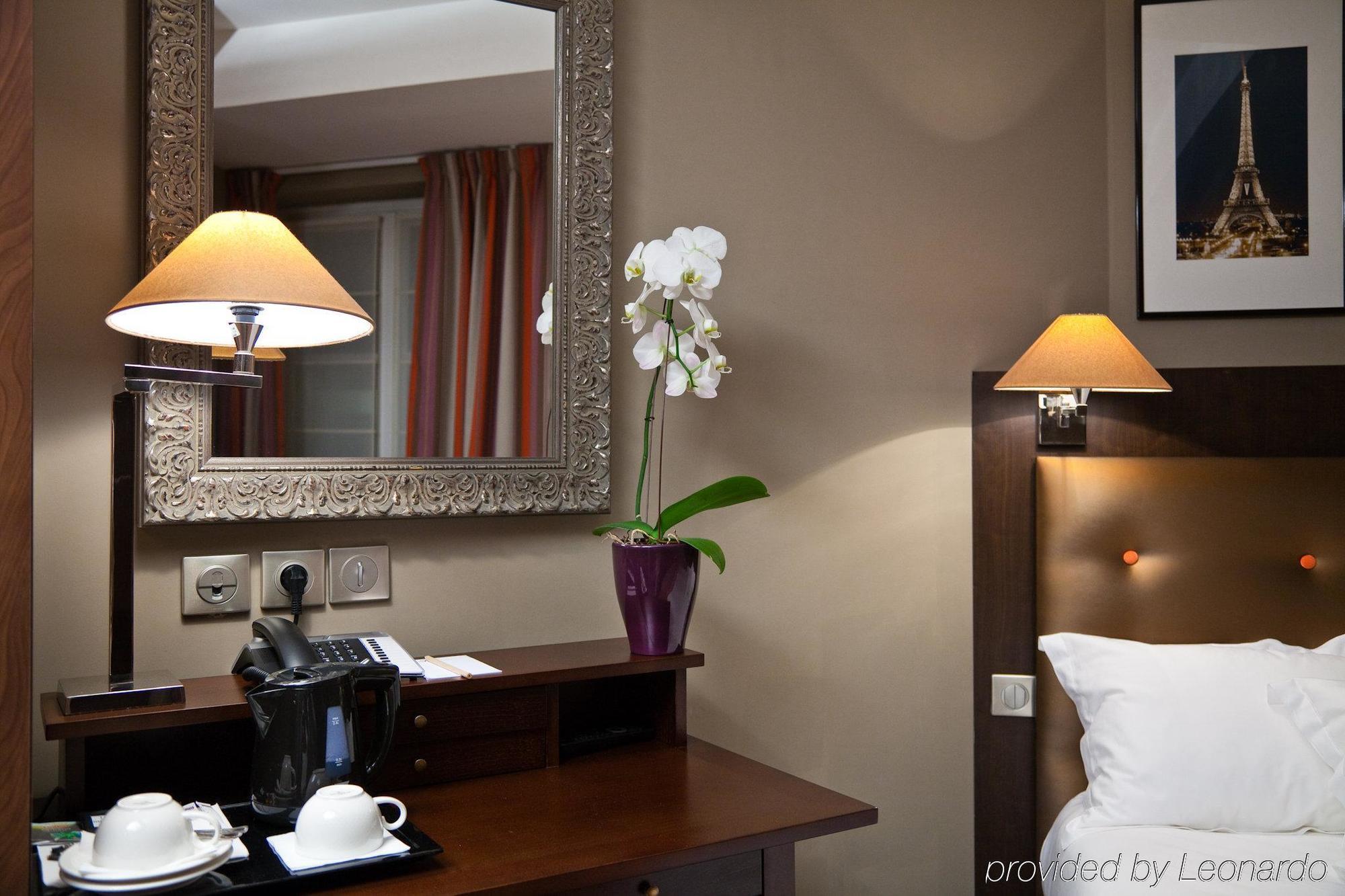Готель Ibis Styles Asnieres Centre Екстер'єр фото