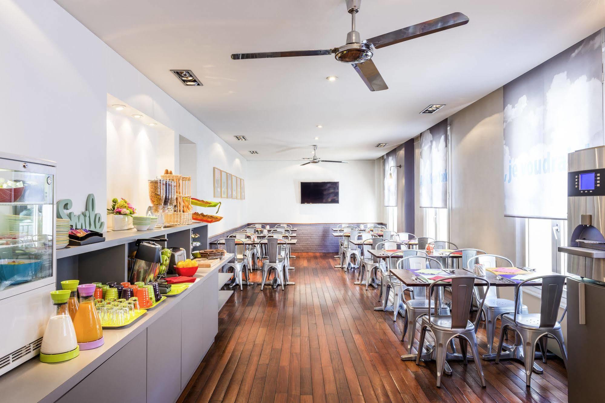 Готель Ibis Styles Asnieres Centre Екстер'єр фото